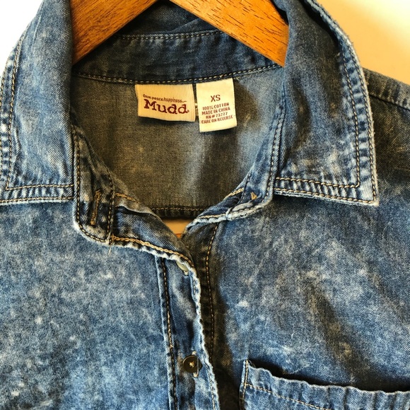 Chambray Jean denim button down top - Picture 2 of 4